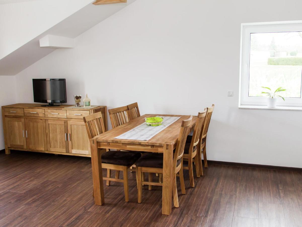 Lovely Modern Apartment With Private Terrace Ellscheid Экстерьер фото