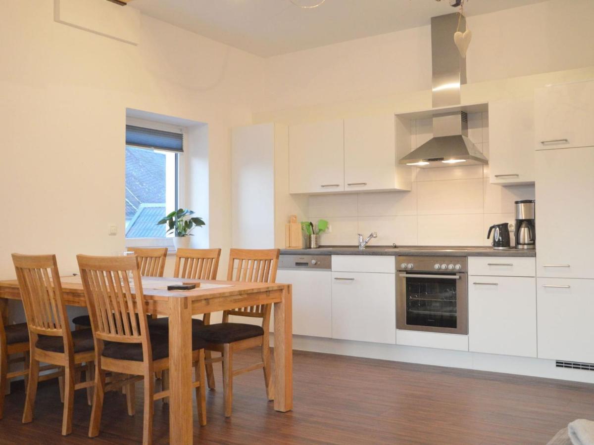 Lovely Modern Apartment With Private Terrace Ellscheid Экстерьер фото